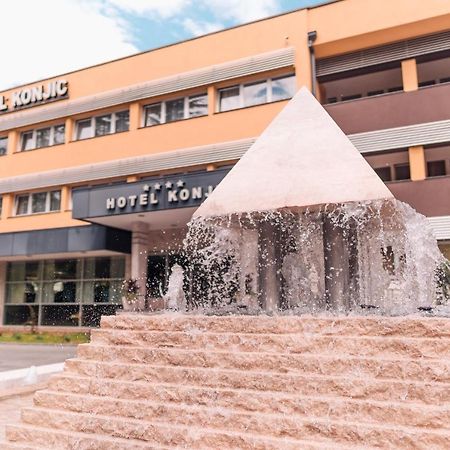 Garden City Hotel Конич Екстериор снимка